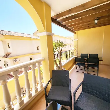 Fontana Golf Villamartin Apartment *